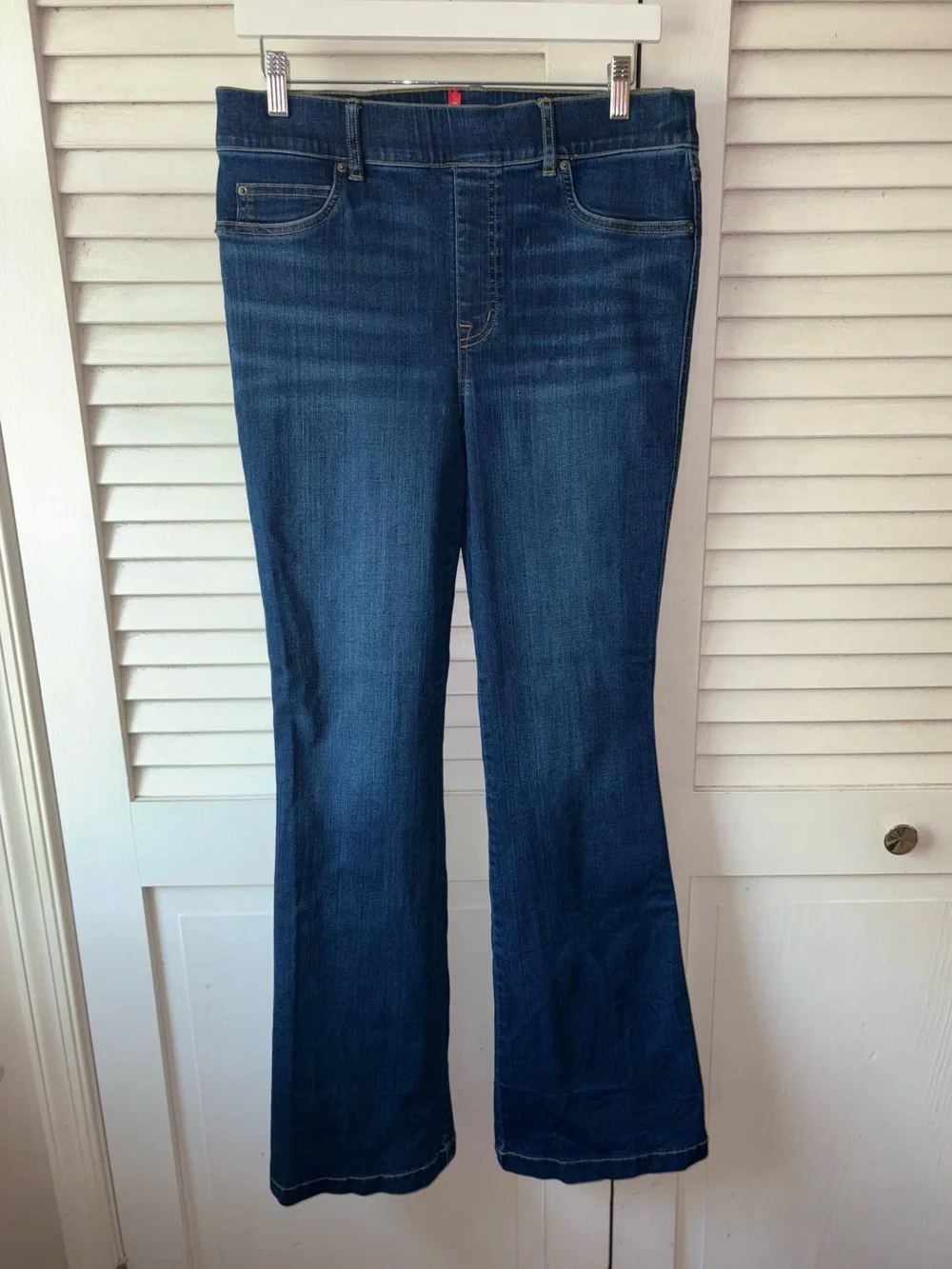SPANX Flare Jeans Large 20327R Midnight Shade Pull On Shaping Denim - Picture 2 of 5